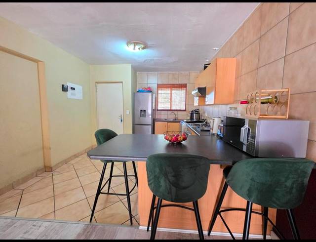 2 BEDROOM APARTMENT FOR SALE IN WILROPARK